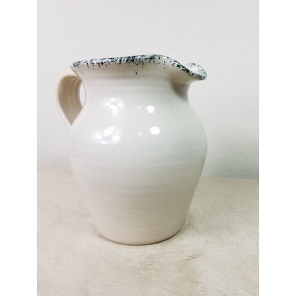 Casey Art Pottery Pitcher Heart Wreath 7" Hand Painted Made in USA Vintage - Picture 7 of 14